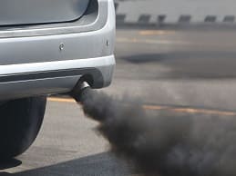 آلودگی هوای داخل ماشین شما را مریض میکند
